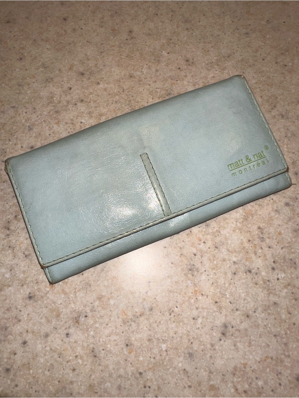 ⭐️ matt & nat Montreal Mint Green Wallet